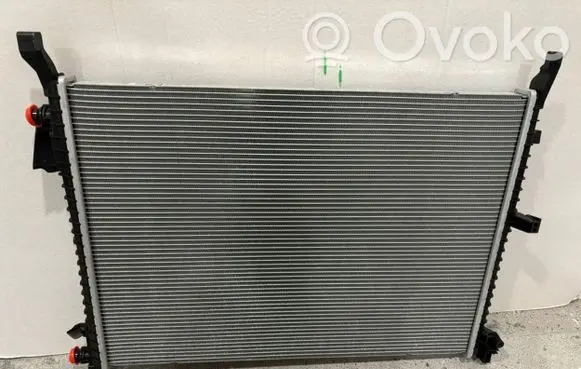 BMW X5 G05 Coolant radiator 17118697883 8697883