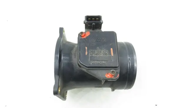 Volkswagen PASSAT B5 Mass air flow meter AFH6010B 058133471