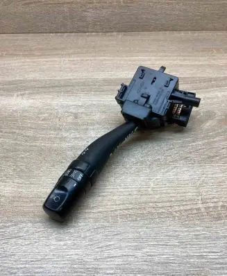 KIA Carens II Indicator stalk 202004729LHD