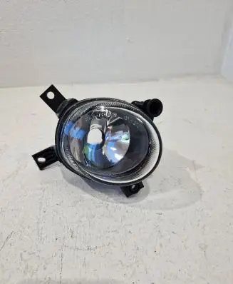 Audi A4 S4 B7 8E 8H Front fog light 8E0941699E 8E0941699C 4462002RUE