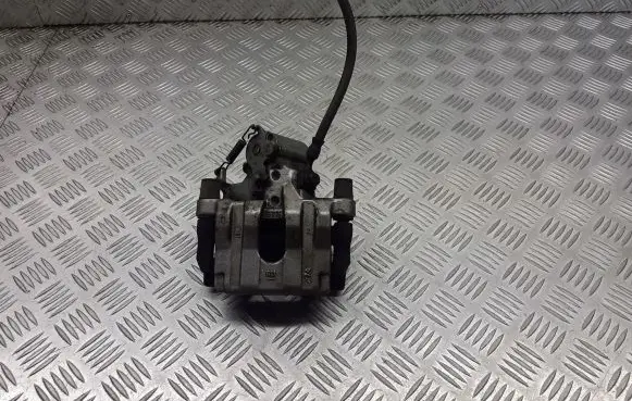 Opel Signum Rear brake caliper