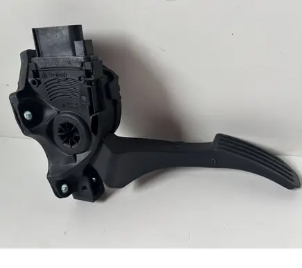 Volvo V60 Accelerator throttle pedal 31329059 C95YE03 6PV01083402