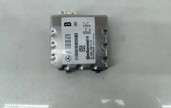 Windshield/windscreen camera