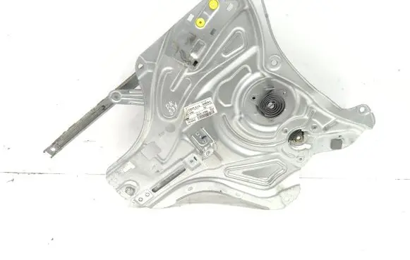 Hyundai ix35 Front window lifting mechanism without motor 813102Y000