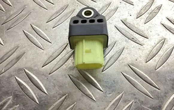 Toyota Land Cruiser (J150) Airbag deployment crash/impact sensor 8983160040