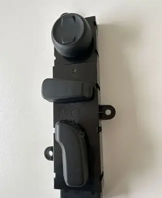 Subaru Forester SK Seat control module 