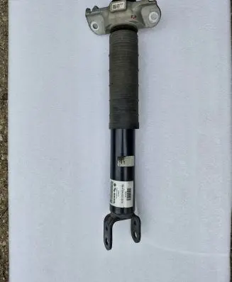 Jeep Grand Cherokee WL Rear shock absorber/damper 68375932AB