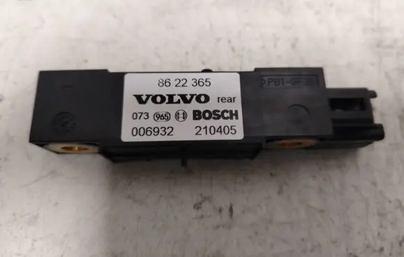 Volvo V70 Airbag deployment crash/impact sensor 8622365 210405 006932