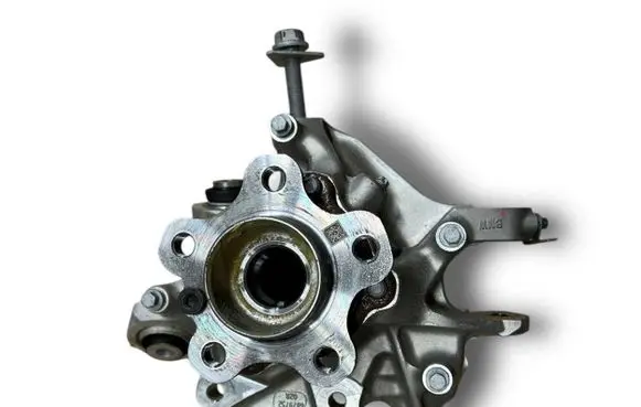 BMW X4 G02 Rear wheel hub spindle/knuckle 6879750 33506879750 6879752
