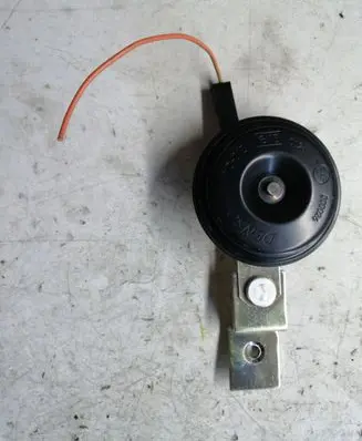 Ford C-MAX I Horn signal 3M5T13832AD