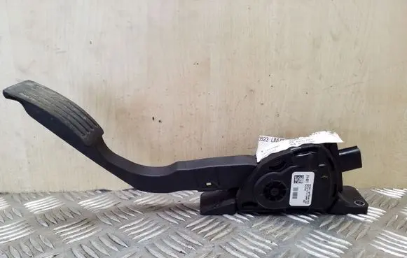 Ford Focus Accelerator throttle pedal BV619F836BB 6PV01036832