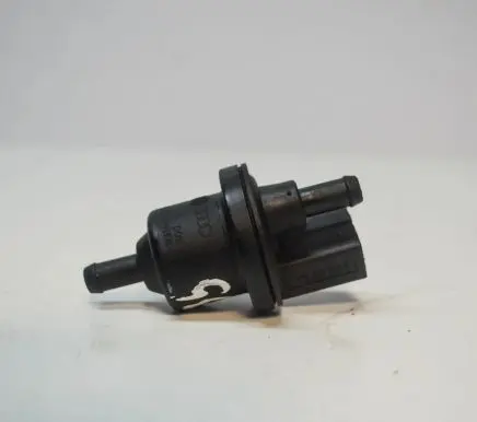 Volkswagen Golf VI Turbo solenoid valve 6QE906517A
