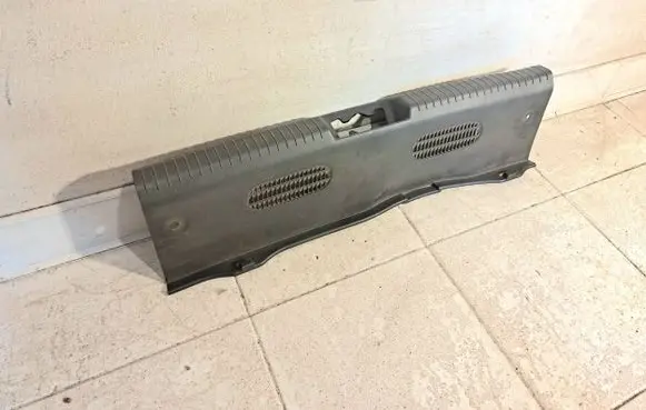 Hyundai i20 (PB PBT) Trunk/boot sill cover protection 857701j000