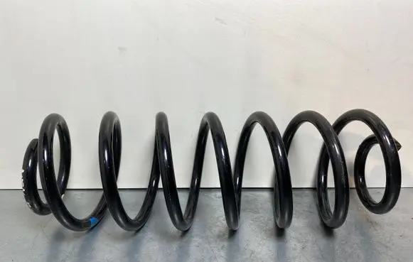 Honda HR-V Rear coil spring