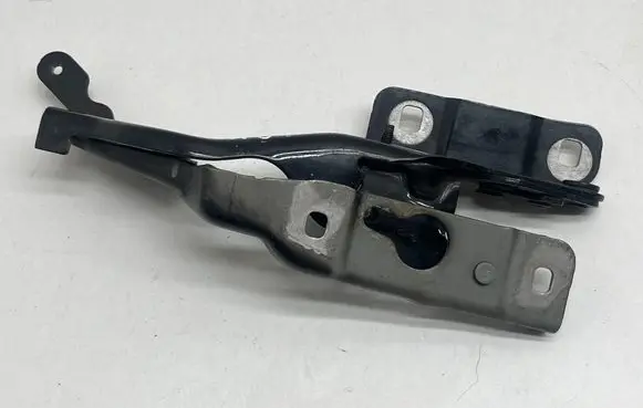 Mercedes-Benz CLA C117 X117 W117 Engine bonnet/hood hinges A1178800128