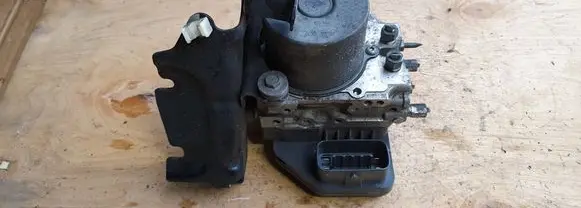 Mazda 6 ABS Pump GHR1437A0 1338000670