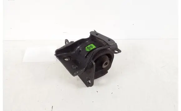 Toyota Avensis T250 Engine mount bracket 12372-0G010