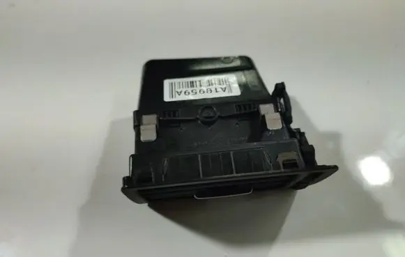 Ford Focus C-MAX Dash center air vent grill 3M51R01BB09