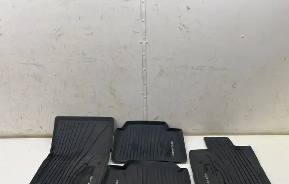 Porsche Panamera (971) Car floor mat set 971044800 971044800A