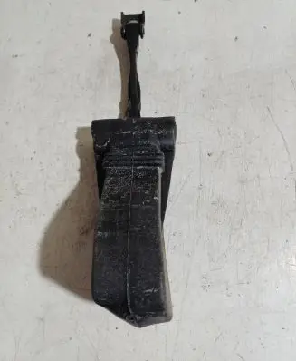 Volkswagen Touareg II Front door check strap stopper 7P0837249
