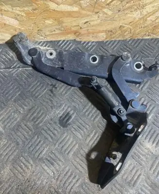 Jaguar XF X250 Tailgate/trunk/boot hinge