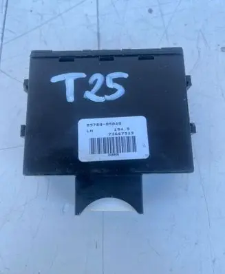 Toyota Avensis T250 Immobilizer control unit/module 8978005040