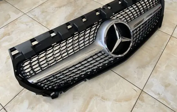 Mercedes-Benz CLA C117 X117 W117 Front bumper upper radiator grill A1178801303