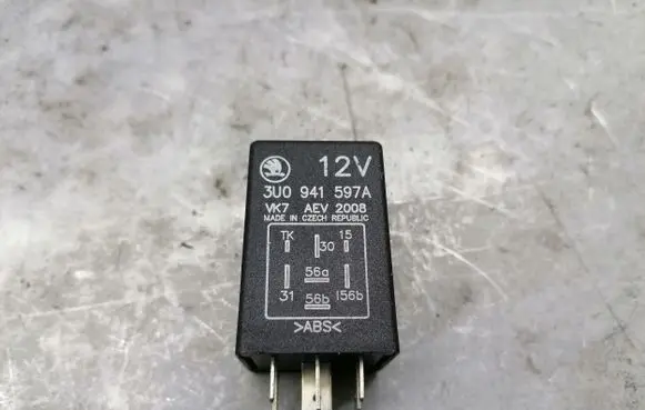 Skoda Superb B5 (3U) Other relay