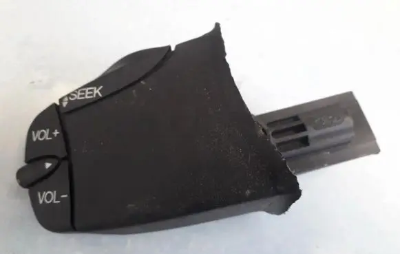 Multifunctional control switch/knob