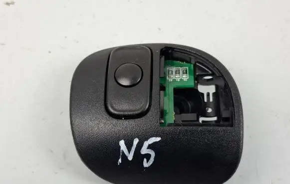 Alfa Romeo Stelvio Steering wheel buttons/switches 5RQ11DX9AC