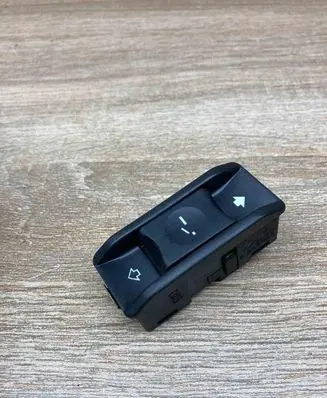 BMW 5 E60 E61 Sunroof switch 6907288 03015010