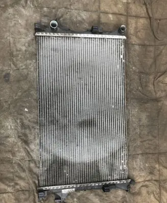 Renault Laguna II Coolant radiator 8200302463