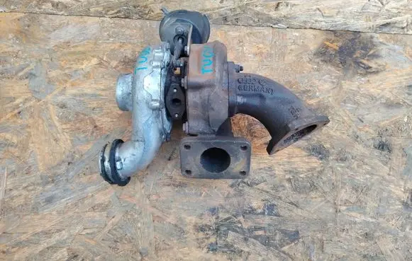 Audi A4 S4 B6 8E 8H Turbo 059145701C