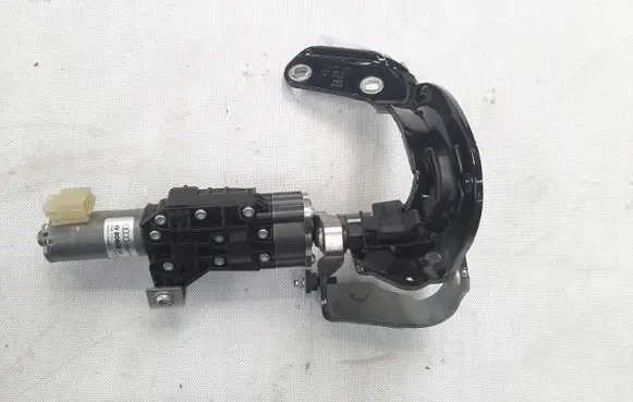 Audi Q7 4M Tailgate strut 4M0827300B