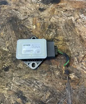 Mercedes-Benz Vito Viano W639 ESP acceleration yaw rate sensor A0065424218 7033384 0265005774