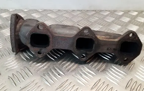 Audi A6 S6 C5 4B Exhaust manifold 059253033C