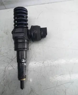 Seat Altea Fuel injector 038130073AG 0414720215