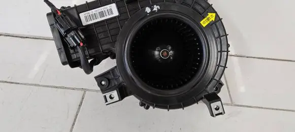 KIA Soul Heater fan/blower 37580