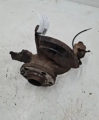 Volkswagen Sharan Front wheel hub
