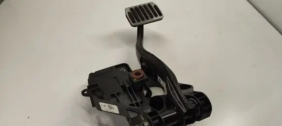 Tesla Model 3 Brake pedal 104469100D 104469101C 104469300A