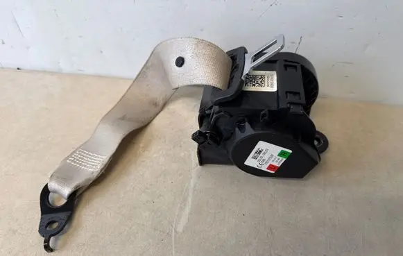 BMW 6 G32 Gran Turismo Rear seatbelt 632157000