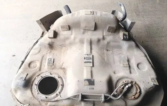Subaru B9 Tribeca Fuel tank 