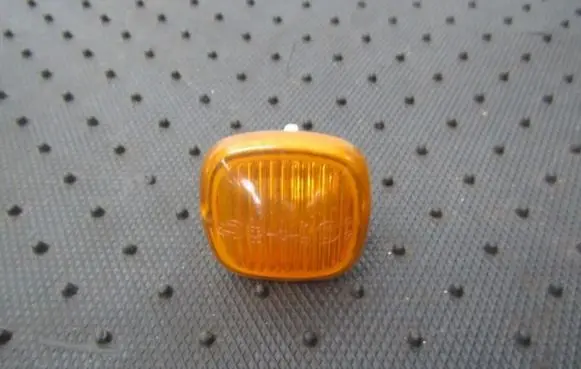Audi A4 S4 B5 8D Front fender indicator light 4d0949127b