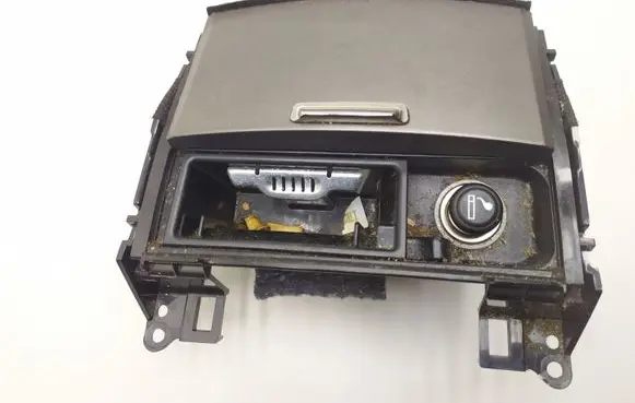 Lexus IS 220D-250-350 Car ashtray 1A421032G