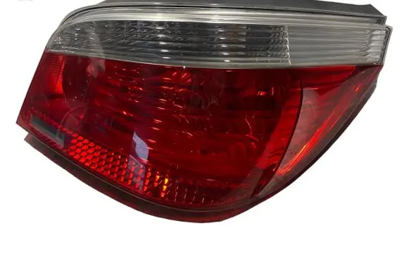 BMW 5 E60 E61 Rear/tail lights 6910768