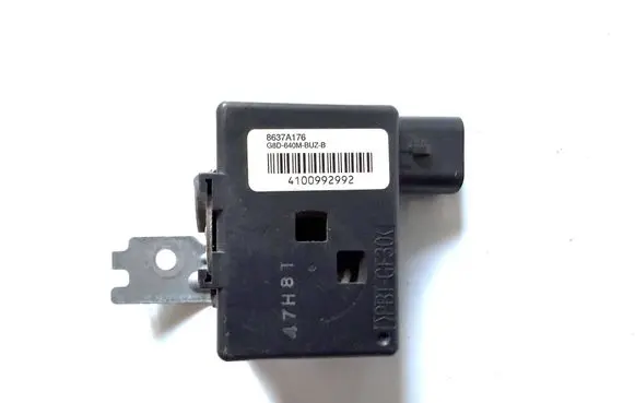 Mitsubishi Outlander Other control units/modules 8637A176