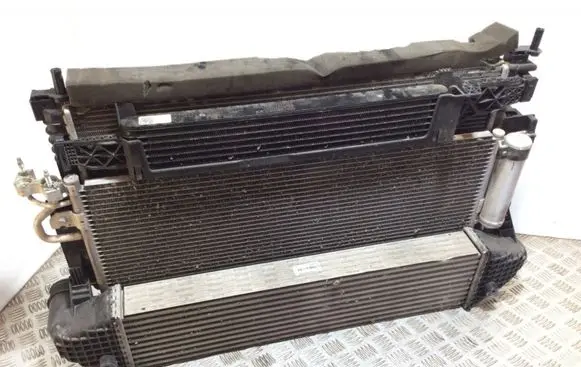 Ford Kuga II Radiator set FV416K775AB F1F17A095AA EJ738005A