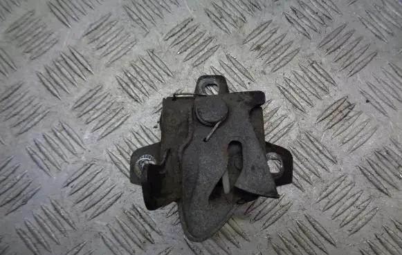 Fiat Idea Engine bonnet/hood lock/latch loop/hook 