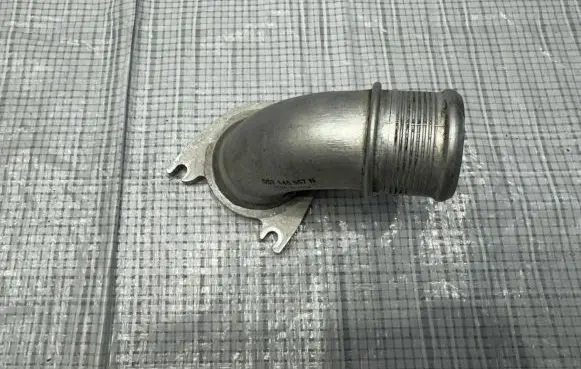 Porsche Cayenne (9PA) Air intake hose/pipe 057145957N
