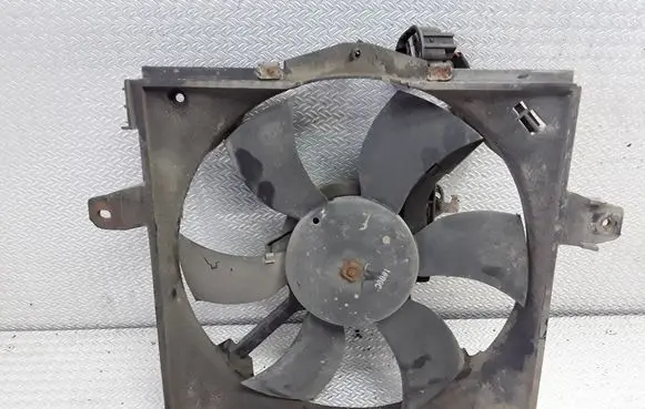 Volvo S40, V40 Electric radiator cooling fan 30822035